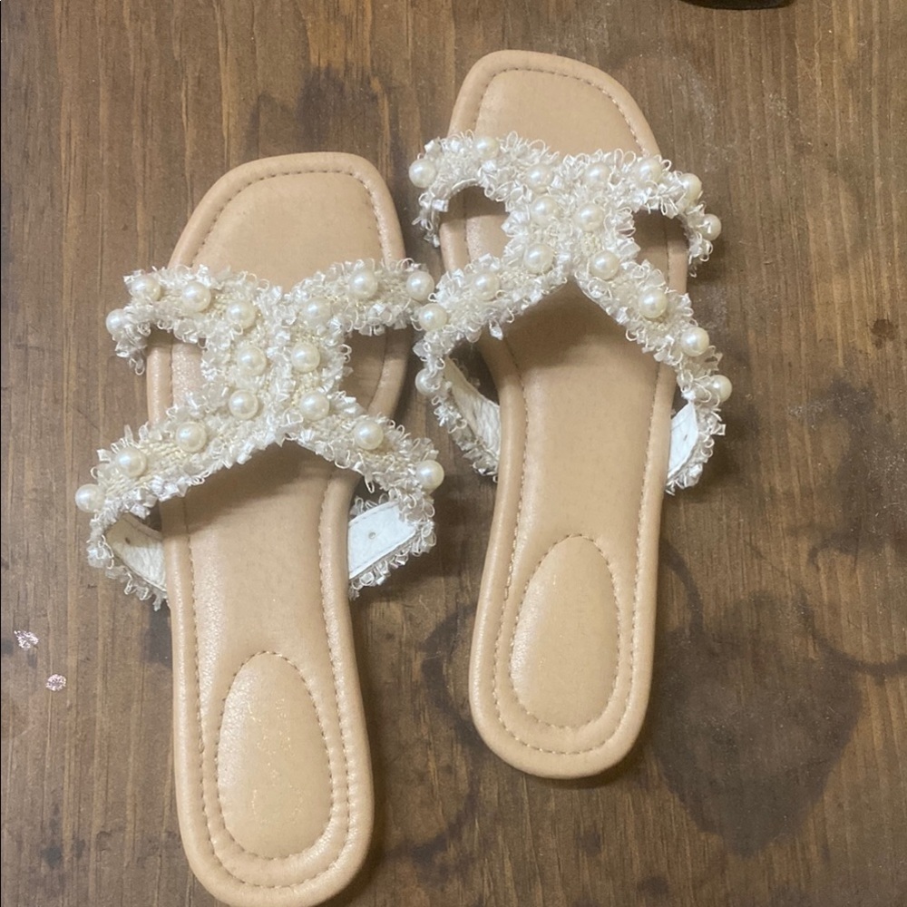 Candies- elegant sandals. Size 9. Pearl/cream & white